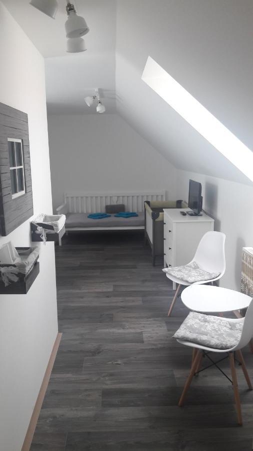 Ubytovani Otin Jindřichŭv Hradec Ngoại thất bức ảnh